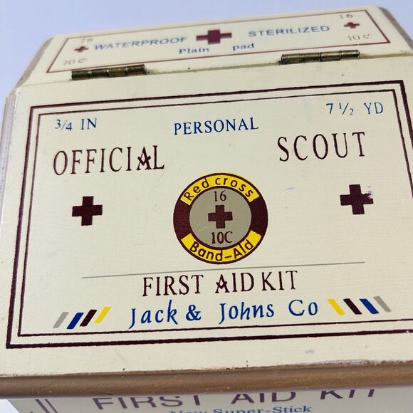 Vintage Official Scout Decorative Wood Box First Aid Kit Images Hinged 6X6" - Picture 7 of 9